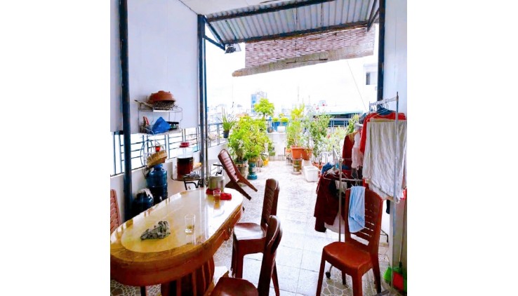 Bán nhà QUẬN TÂN BÌNH, Lô góc  hẻm Xe hơi Cách Mạng Tháng Tám, 14.7 tỷ